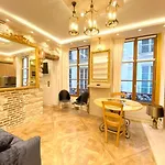 Elegant Appartement Dans Ancien Hotel Particulier